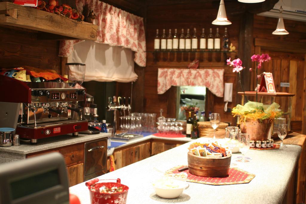 La Maisonnette مونتجوفيت المظهر الخارجي الصورة
