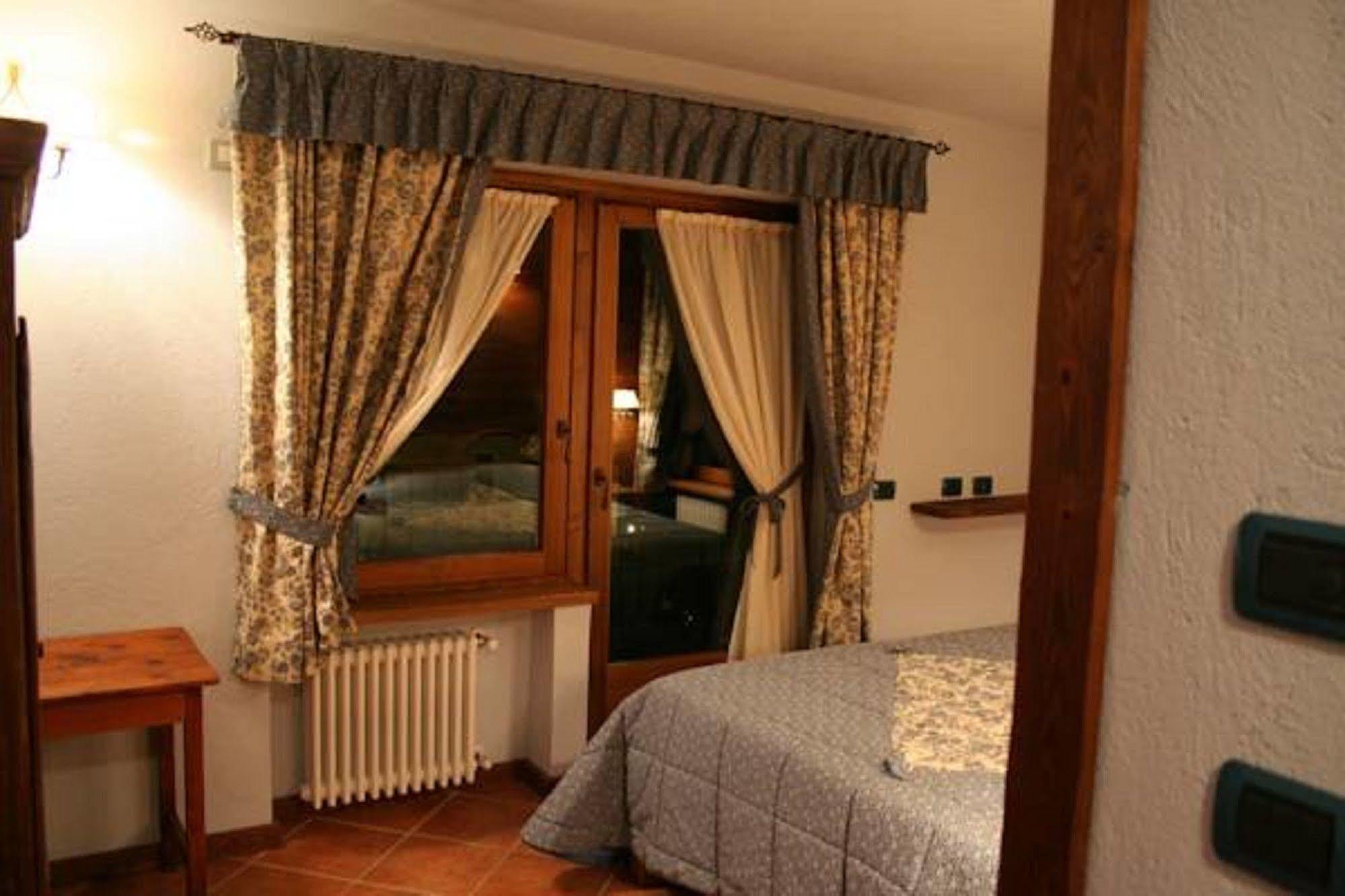 La Maisonnette مونتجوفيت المظهر الخارجي الصورة